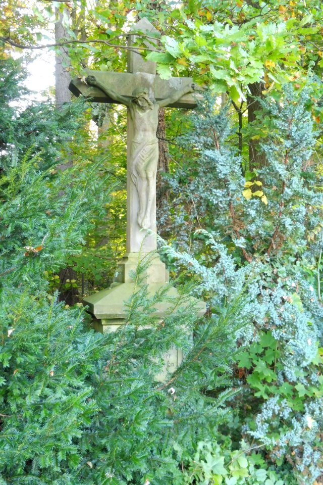 Schwelle - Wegekreuz Holsener Straße 19