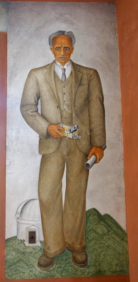 Scientist-Inventor by Harold Mallette Dean - Coit Tower, San Francisco, CA - DSC04800
