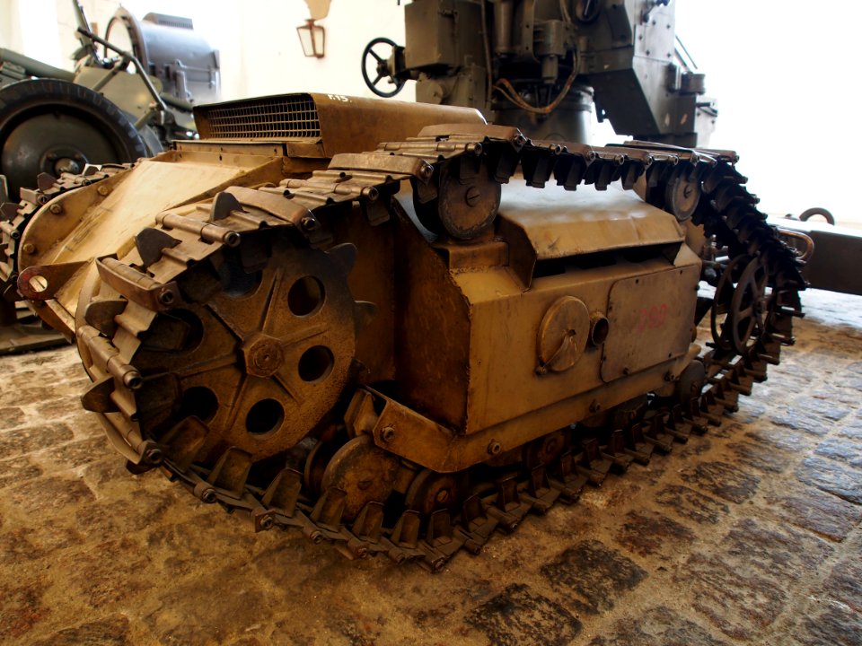 SdKfz 303b Goliath pic-001