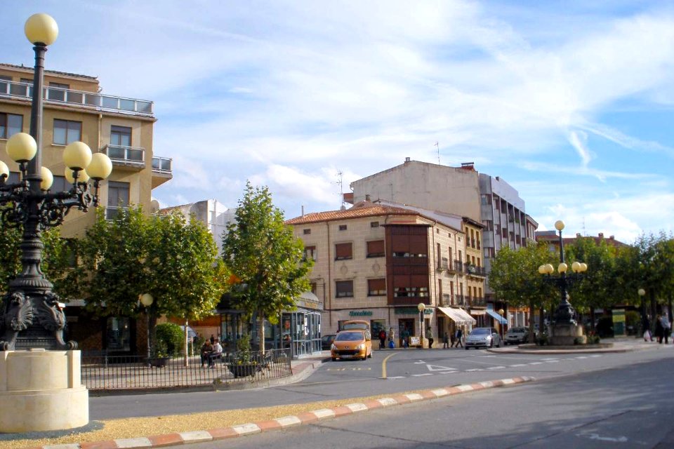 Santo Domingo de la Calzada - Plaza Hermosilla 3