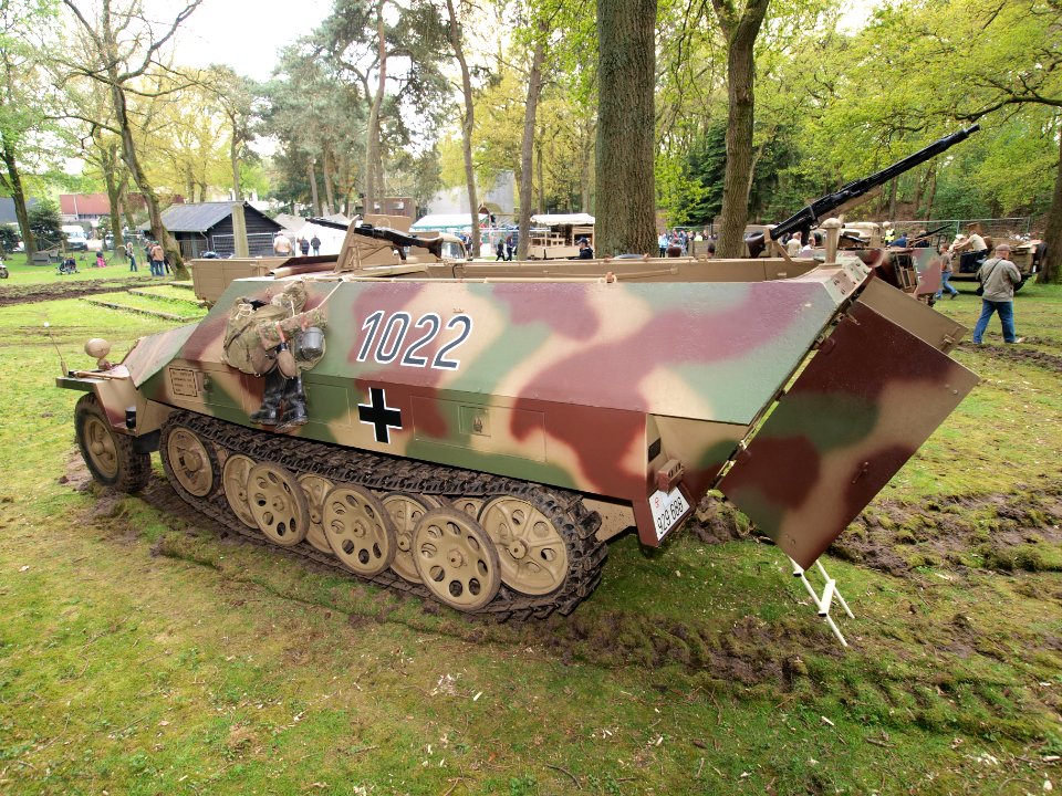 SdKfz 251 no1022 pic4