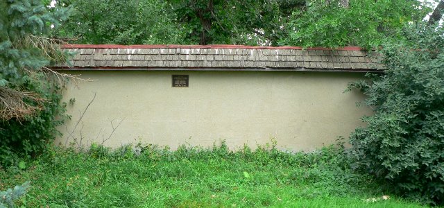 SDSU dean residence rammed-earth wall, plaque on NS segment 2
