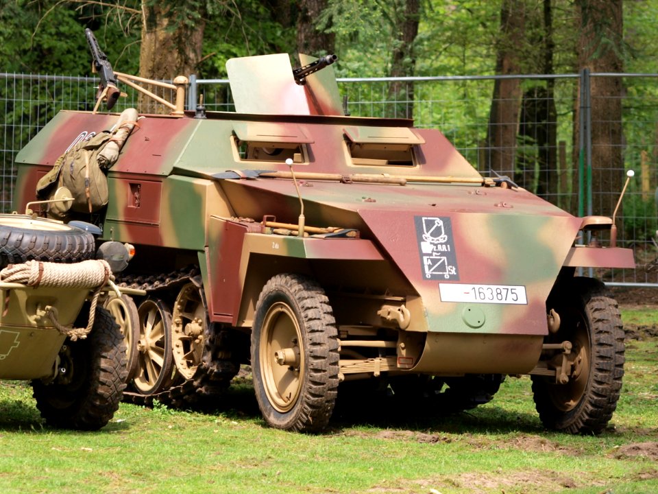 SdKfz 251 no02 pic2