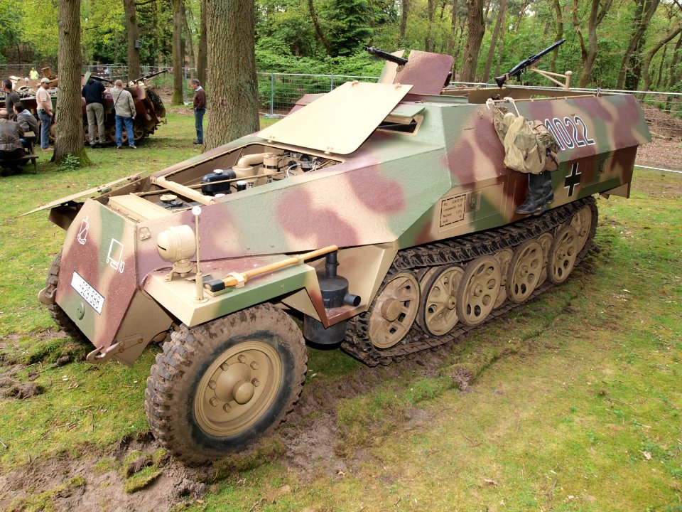 SdKfz 251 no1022 pic3