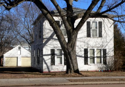 Scotland, South Dakota, 431 4th Street from WNW 1