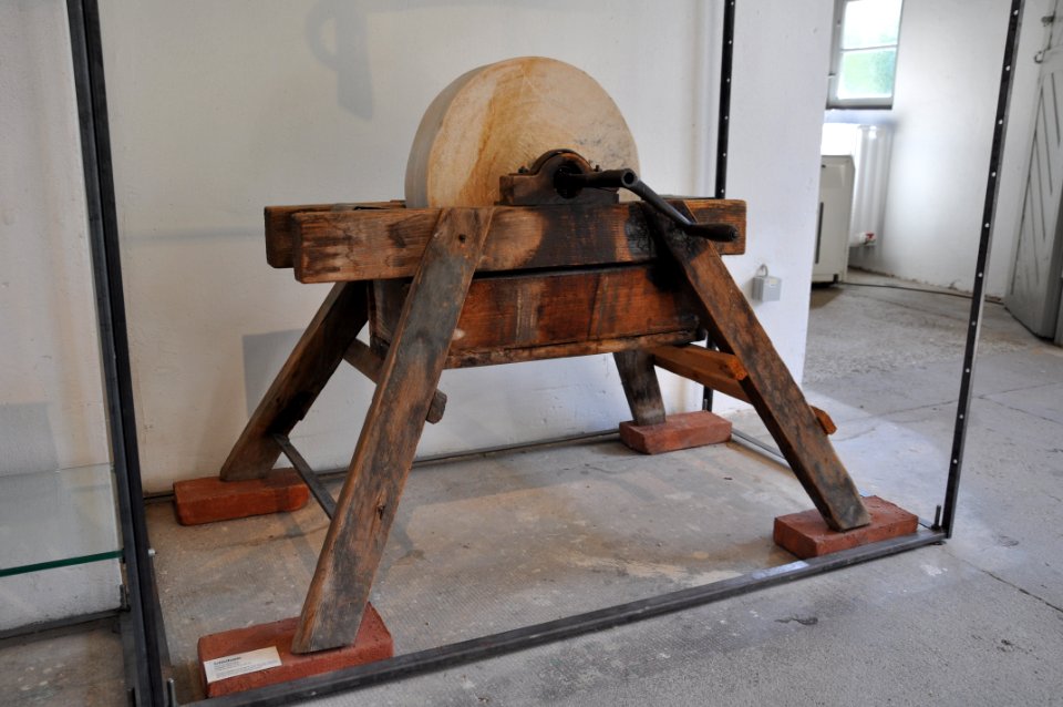 Schwetzingen Ausstellung Schleifstein