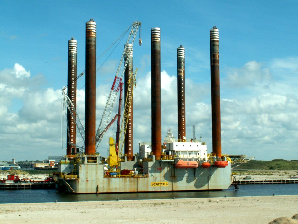 Seafox 4 - IMO 8756148 04Aug05 IJm 04August2005