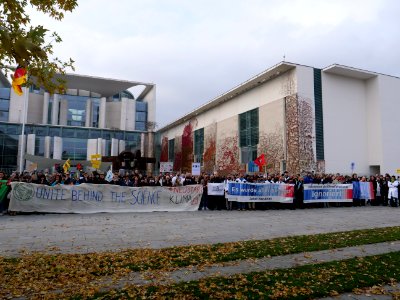 Scientists and Fridays for Future in front of the chancellery 2019-11-15 26