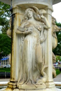 Sea, Dupont Circle Fountain - Washington, DC - DSC09762