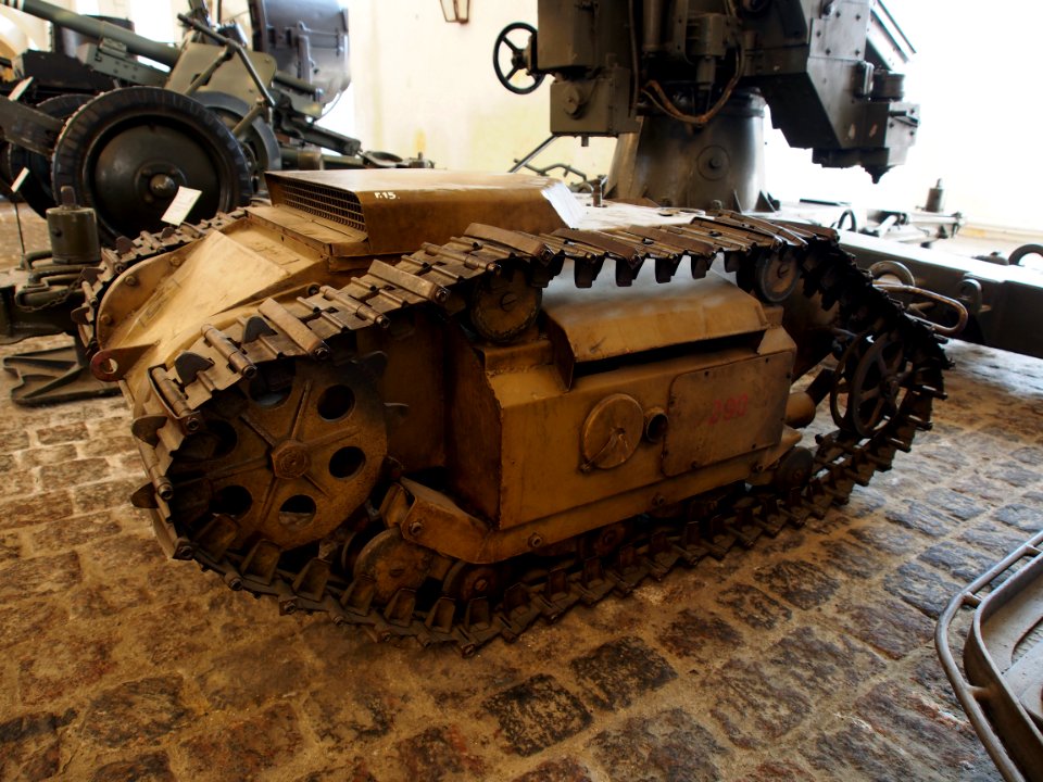 SdKfz 303b Goliath pic-004