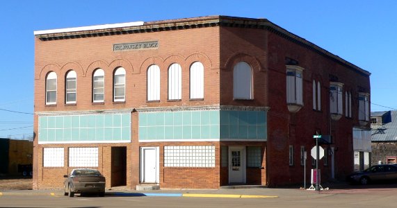 Scotland, South Dakota, NW corner Main x 1st from SE 1
