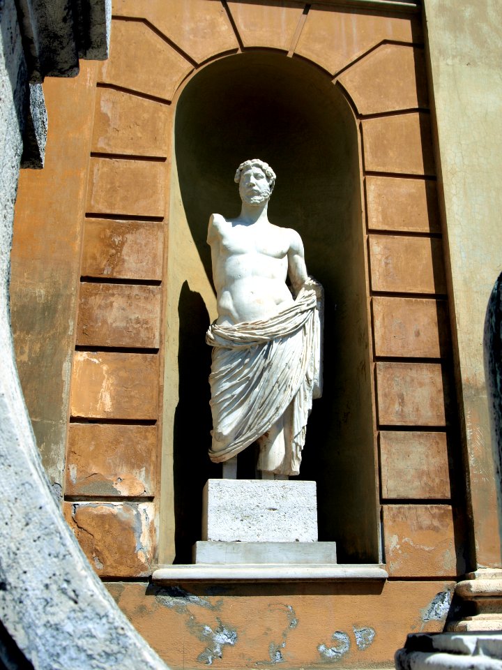 Sculpture outside in the Vatican museum