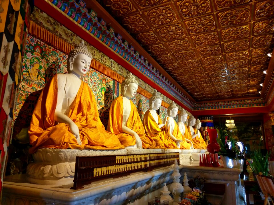 Buddha seven such as buddhism