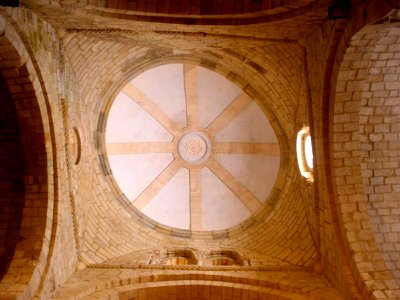 Santillana del Mar - Colegiata de Santa Juliana, iglesia 11