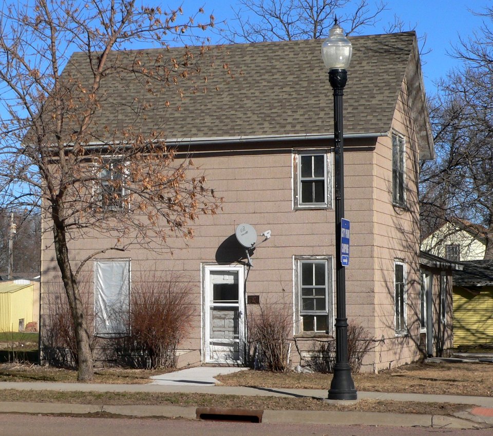 Scotland, South Dakota, 551 4th Street from WSW 1