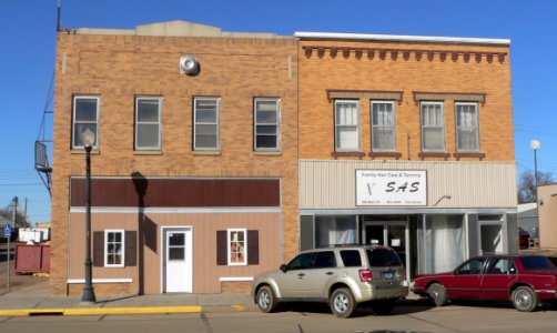 Scotland, South Dakota, NE corner Main x 1st from S 1