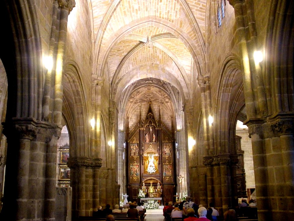 Santoña - Iglesia de Santa Maria del Puerto 10