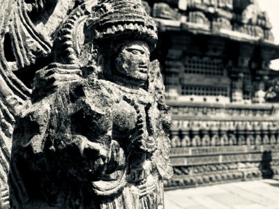 Sculptures at the Kesava Temple, Somnathpur 28 photo