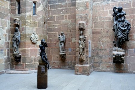 Sculptures - Germanisches Nationalmuseum - Nuremberg, Germany - DSC02800