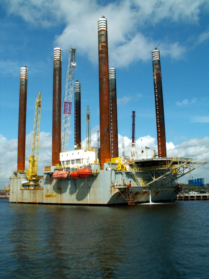 Seafox 4 - IMO 8756148 IJm 2 04August2005