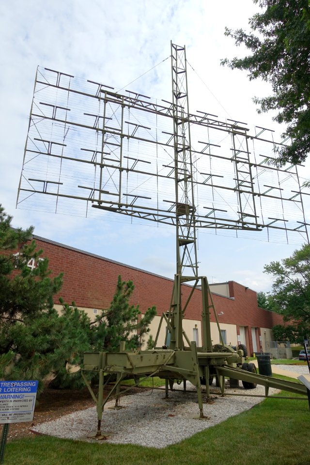 SCR-270 Radar Antenna - National Electronics Museum - DSC00623