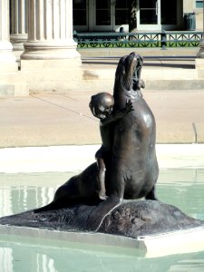 Seal Fountain by Robert Garrison - Civic Center Park, Denver - DSC01188