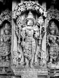 Sculptures at the Kesava Temple, Somnathpur 72 photo