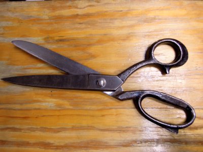 Scissors - public domain 04 photo