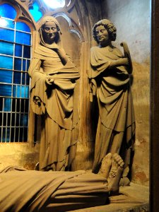 Sculpture in Freiburg Minster - DSC06568