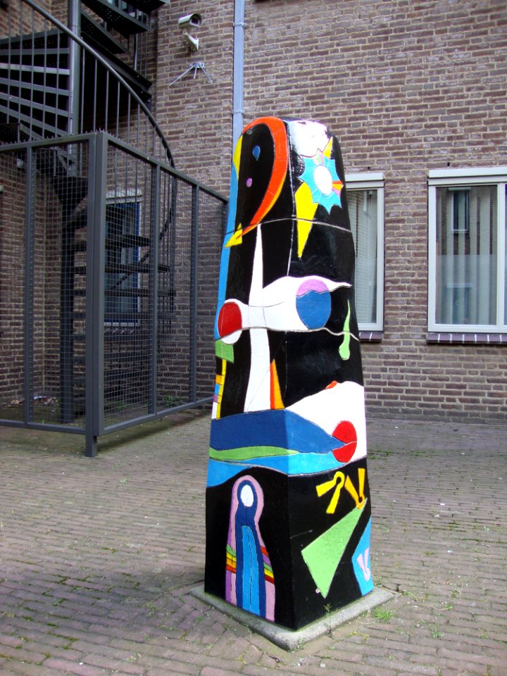 Sculpture Totem, Wijchen (Gld, NL) 1