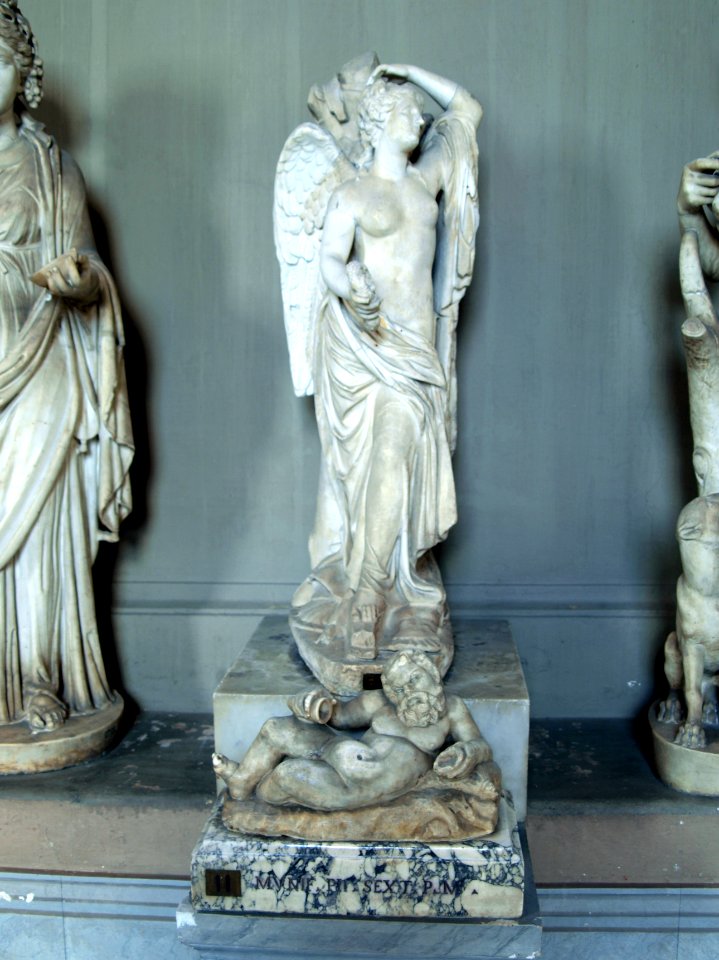 Sculpture no9 & no11 in the Vatican museum