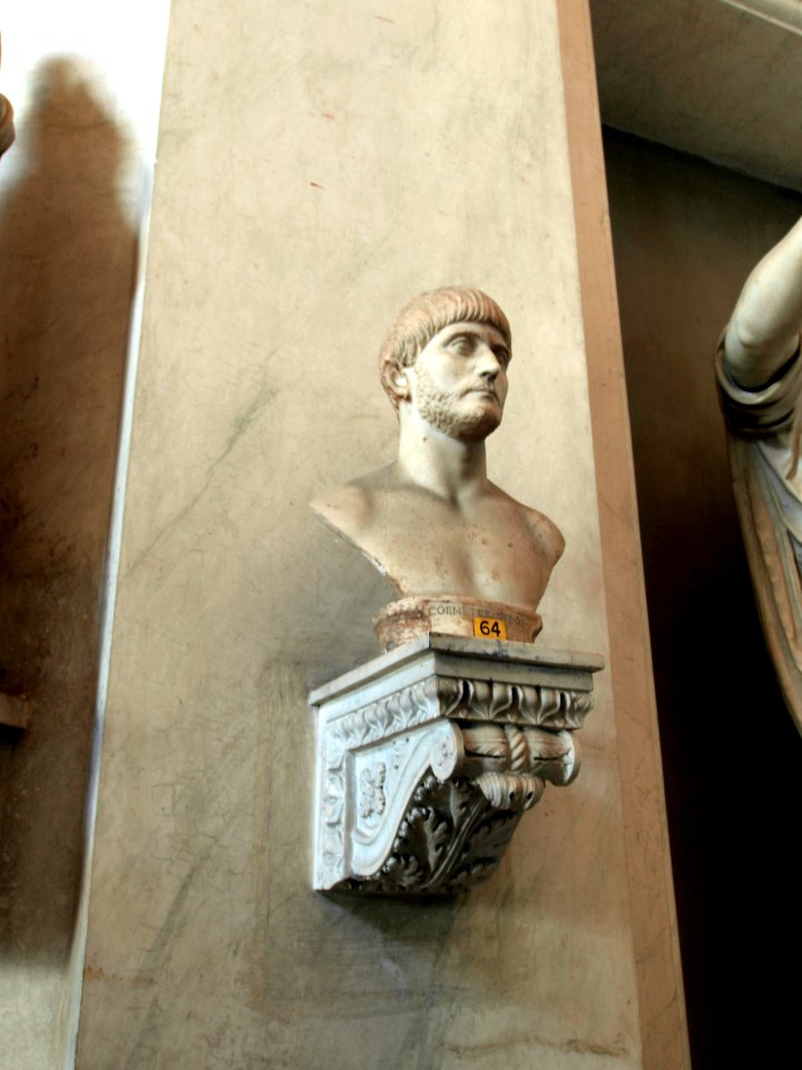 Sculpture no64 in the Vatican museum