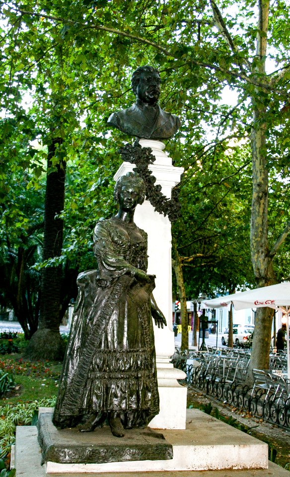Sculpture in Lisbon, 2007-07-20