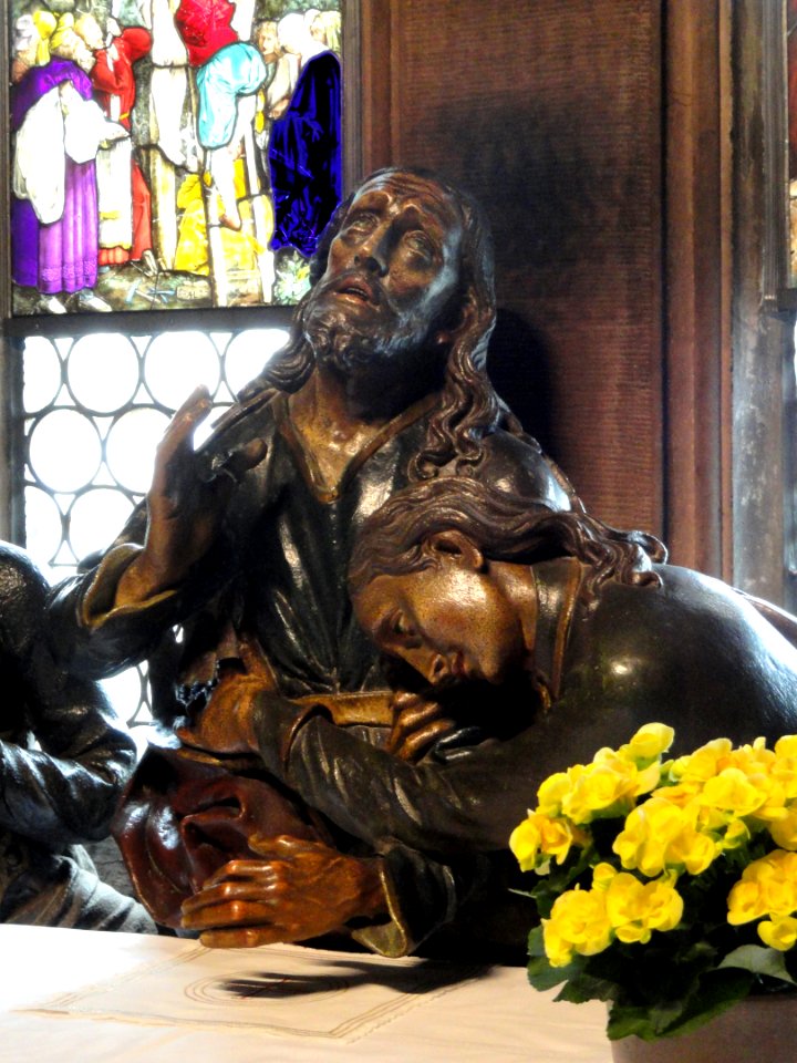 Sculpture in Freiburg Minster - DSC06674