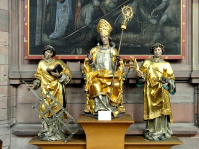 Sculpture in Freiburg Minster - DSC06612
