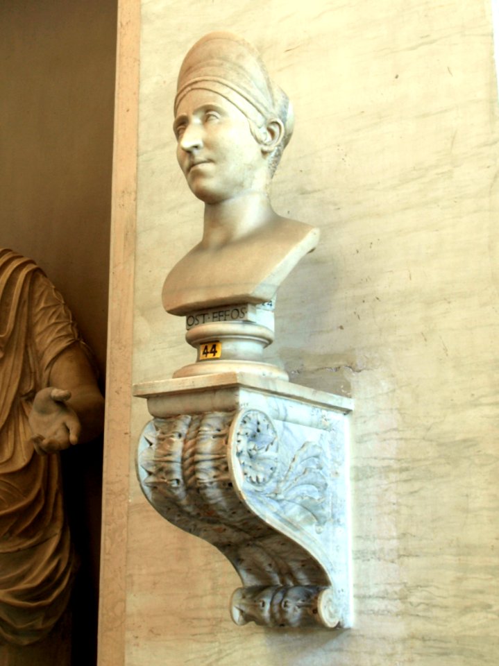 Sculpture no44 in the Vatican museum