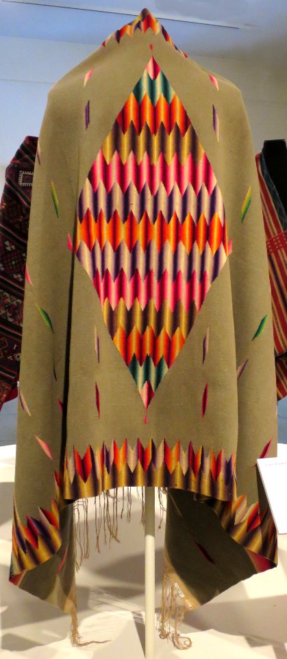 Serape (blanket) from Mexico, Honolulu Museum of Art 13284.1
