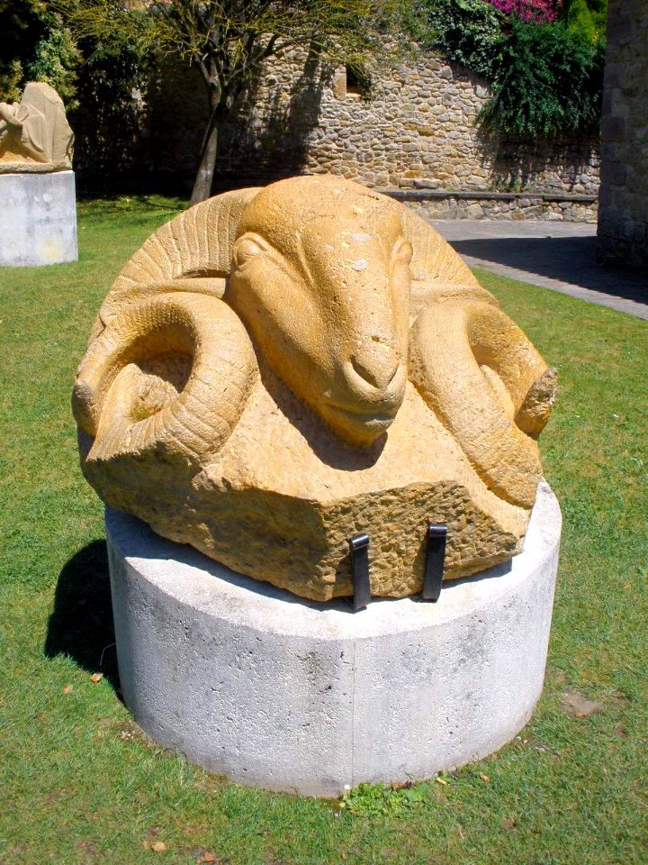 Santillana del Mar - Museo Jesús Otero 3