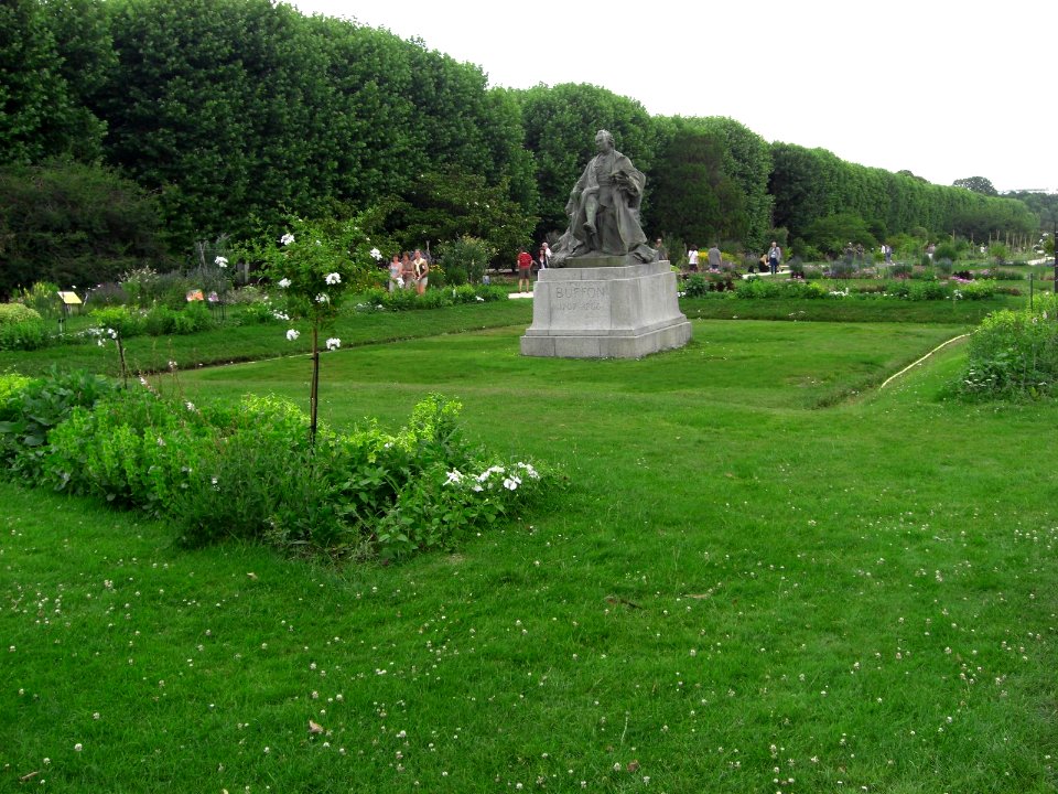Sculpture of Buffon in the Jardin des Plantes