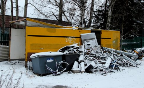 Scrap metal Karjasilta Oulu 20141108