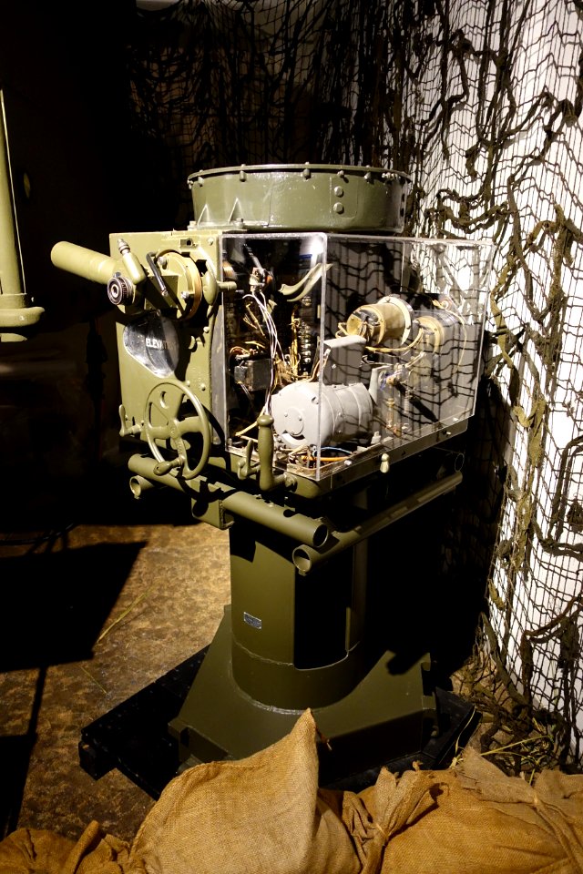 SCR-584 radar system, M-9 Gun Director - National Electronics Museum - DSC00273