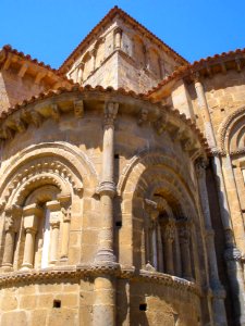 Santillana del Mar - Colegiata de Santa Juliana, exteriores 05