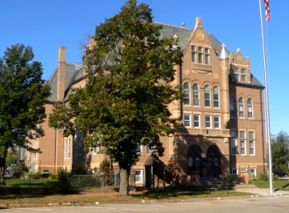 Scottish Rite Masonic Center (Yankton SD) from SE 1