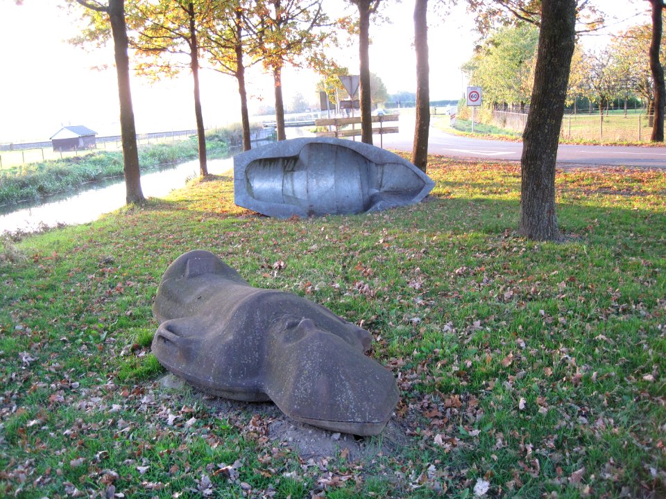 Sculpture "Werenfridus" by Alphons ter Avest, Elst, Overbetuwe, the Netherlands