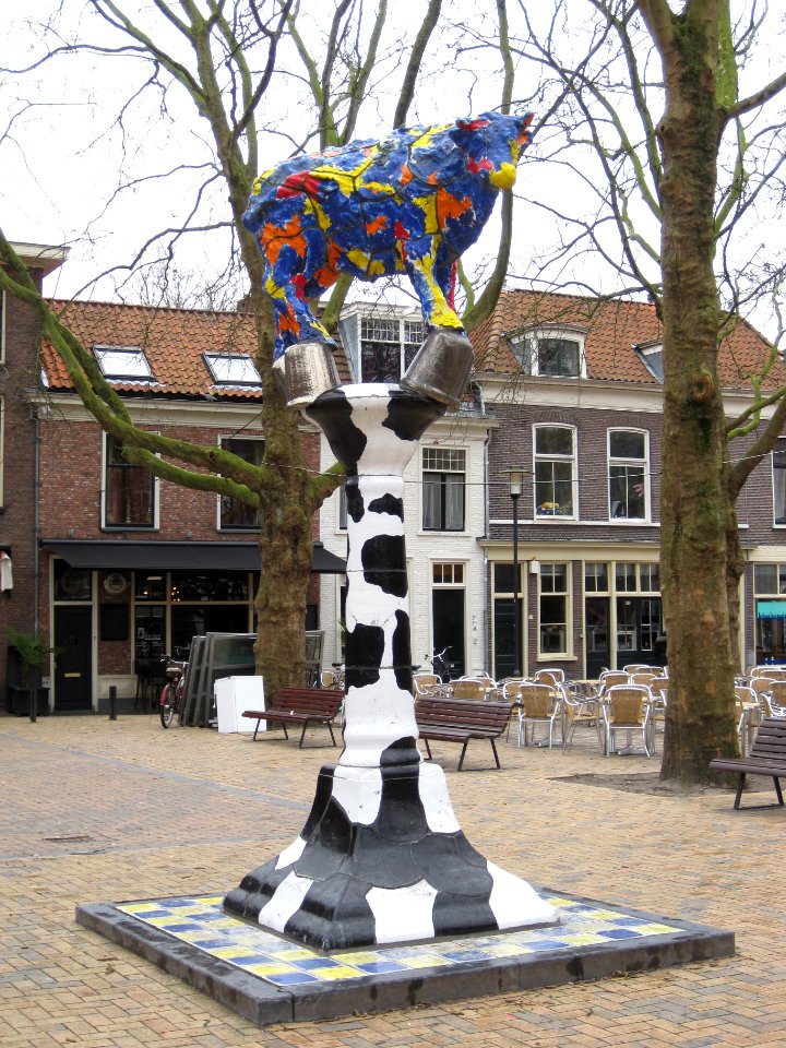 Sculpture "Delftse koe" by Rob Brandt, Delft, the Netherlands