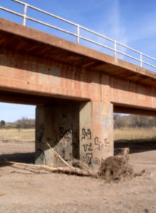 Santa Cruz River Bridge 8166 W pier