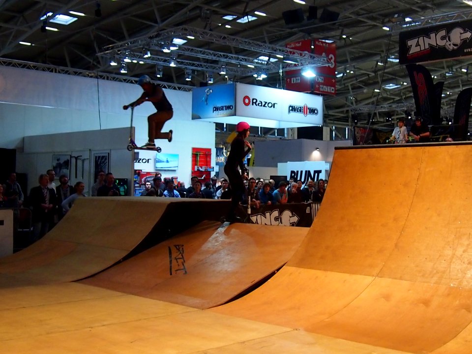 Scooter-Halfpipe ISPO 2014 Munich (04)