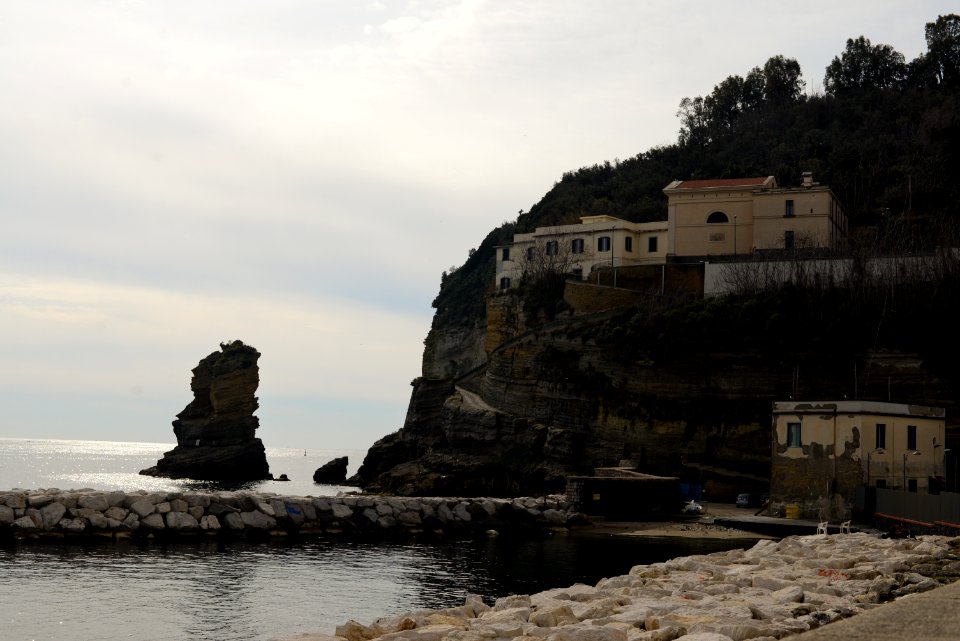 Scoglio di Levante (Nisida)