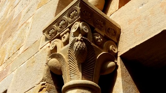Sant Salvador de Bianya Kapitell Eingang 02