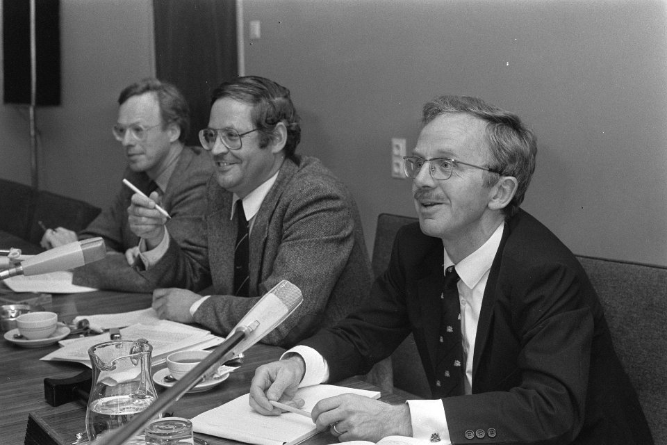 SER-econ. deskundigenrapport rechts prof. dr. S. K. Kuipers, Bestanddeelnr 933-0143